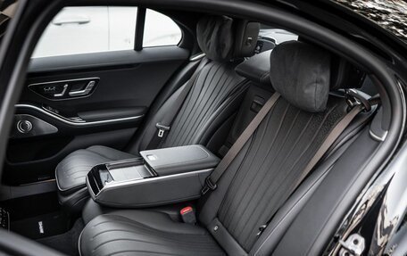 Mercedes-Benz S-Класс, 2024 год, 14 398 000 рублей, 10 фотография