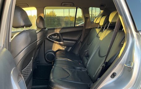 Toyota RAV4, 2008 год, 1 300 000 рублей, 14 фотография