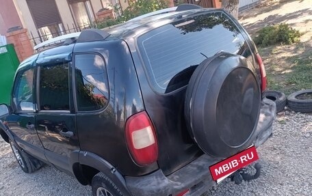 Chevrolet Niva I рестайлинг, 2005 год, 265 000 рублей, 3 фотография