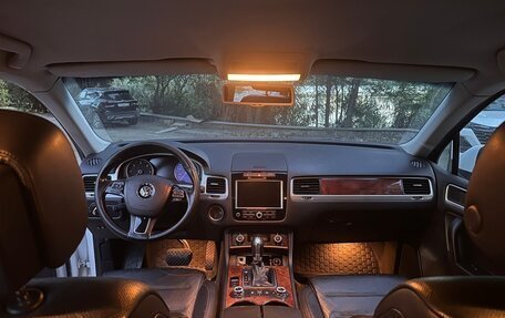 Volkswagen Touareg III, 2012 год, 2 180 000 рублей, 5 фотография