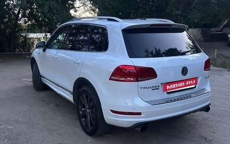 Volkswagen Touareg III, 2012 год, 2 180 000 рублей, 3 фотография