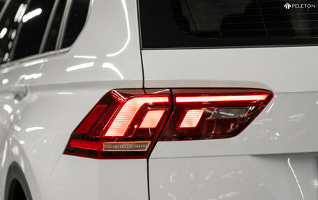 Volkswagen Tiguan II, 2021 год, 2 370 000 рублей, 22 фотография