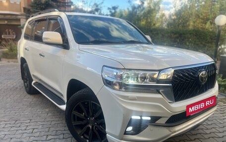 Toyota Land Cruiser 200, 2016 год, 5 200 000 рублей, 4 фотография
