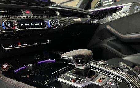 Audi RS 4, 2021 год, 6 500 008 рублей, 10 фотография