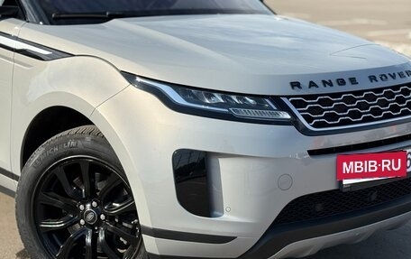 Land Rover Range Rover Evoque II, 2019 год, 3 000 000 рублей, 2 фотография