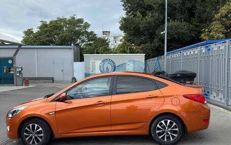 Hyundai Solaris II рестайлинг, 2015 год, 1 320 000 рублей, 2 фотография