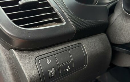 Hyundai Solaris II рестайлинг, 2015 год, 1 320 000 рублей, 12 фотография