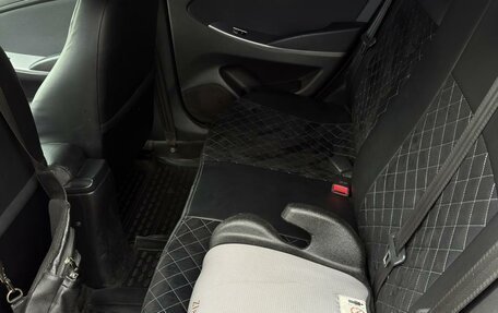 Hyundai Solaris II рестайлинг, 2015 год, 1 320 000 рублей, 15 фотография