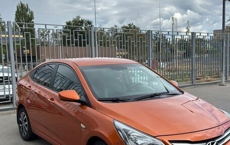 Hyundai Solaris II рестайлинг, 2015 год, 1 320 000 рублей, 5 фотография