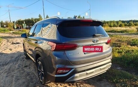 Hyundai Santa Fe III рестайлинг, 2018 год, 2 800 000 рублей, 4 фотография