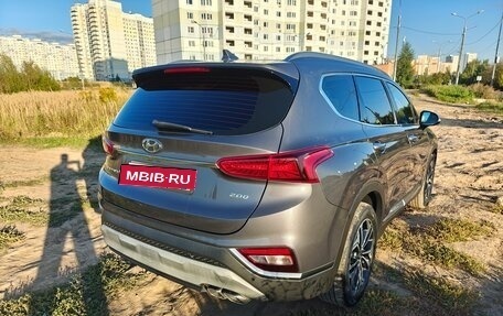 Hyundai Santa Fe III рестайлинг, 2018 год, 2 800 000 рублей, 5 фотография
