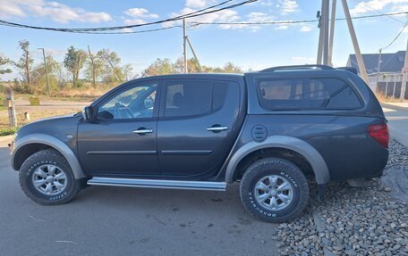 Mitsubishi L200 IV рестайлинг, 2013 год, 1 500 000 рублей, 4 фотография