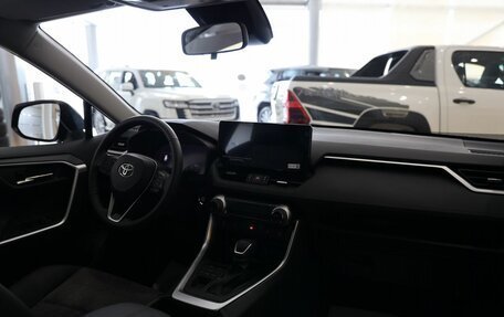 Toyota RAV4, 2025 год, 4 500 000 рублей, 13 фотография