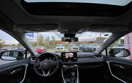 Toyota RAV4, 2025 год, 3 830 000 рублей, 12 фотография