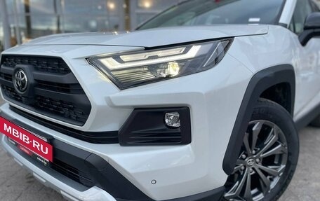 Toyota RAV4, 2025 год, 3 830 000 рублей, 5 фотография
