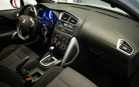 Citroen DS4, 2014 год, 1 049 000 рублей, 20 фотография