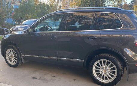 Volkswagen Touareg III, 2012 год, 1 190 000 рублей, 17 фотография