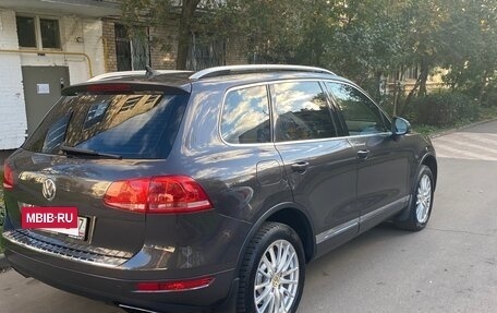 Volkswagen Touareg III, 2012 год, 1 190 000 рублей, 16 фотография