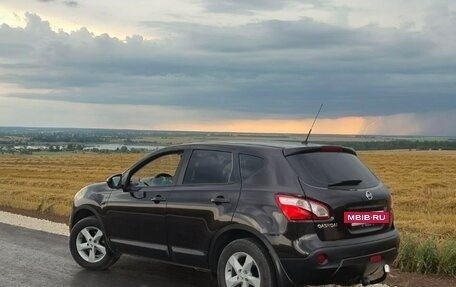 Nissan Qashqai, 2011 год, 1 049 000 рублей, 2 фотография