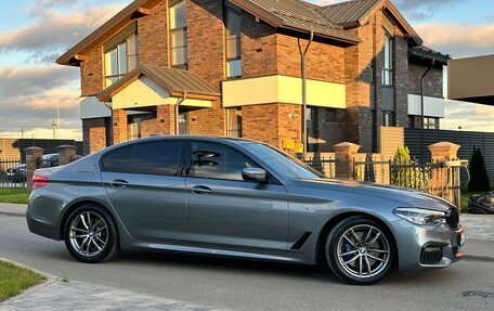BMW 5 серия, 2019 год, 3 900 000 рублей, 4 фотография