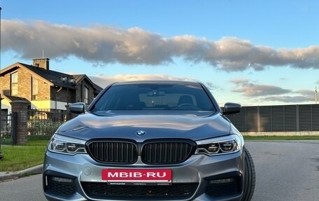 BMW 5 серия, 2019 год, 3 900 000 рублей, 2 фотография