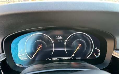 BMW 5 серия, 2019 год, 3 900 000 рублей, 15 фотография