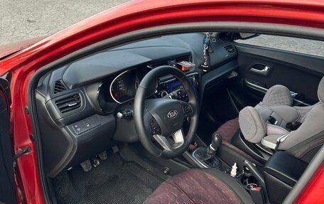 KIA Rio III рестайлинг, 2013 год, 900 000 рублей, 6 фотография