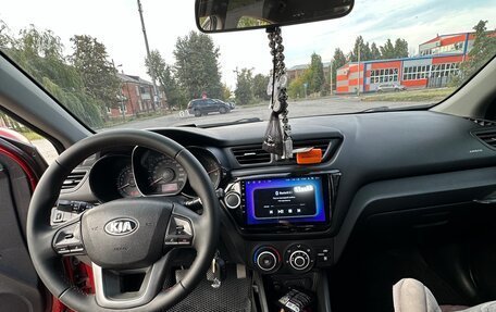 KIA Rio III рестайлинг, 2013 год, 900 000 рублей, 9 фотография