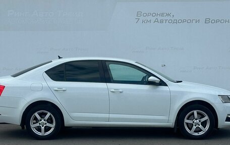 Skoda Octavia, 2020 год, 1 795 000 рублей, 6 фотография