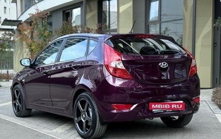 Hyundai Solaris II рестайлинг, 2011 год, 686 000 рублей, 9 фотография