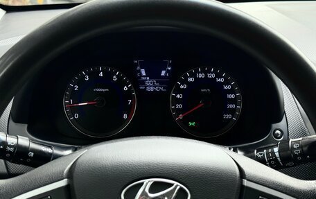 Hyundai Solaris II рестайлинг, 2011 год, 686 000 рублей, 23 фотография