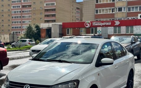 Volkswagen Polo VI (EU Market), 2015 год, 1 050 000 рублей, 8 фотография