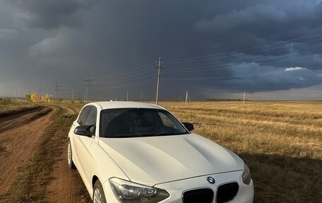 BMW 1 серия, 2012 год, 888 888 рублей, 2 фотография