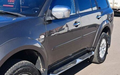 Mitsubishi Pajero Sport II рестайлинг, 2012 год, 1 600 000 рублей, 9 фотография