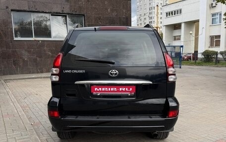 Toyota Land Cruiser Prado 120 рестайлинг, 2008 год, 2 160 000 рублей, 6 фотография