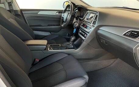 Hyundai Sonata VII, 2018 год, 1 740 000 рублей, 21 фотография