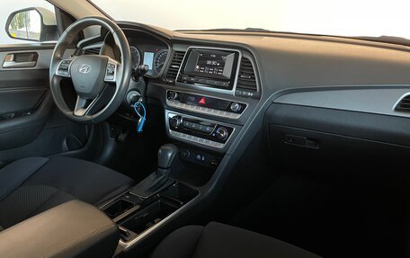 Hyundai Sonata VII, 2018 год, 1 740 000 рублей, 18 фотография