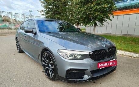 BMW 5 серия, 2019 год, 3 650 000 рублей, 9 фотография