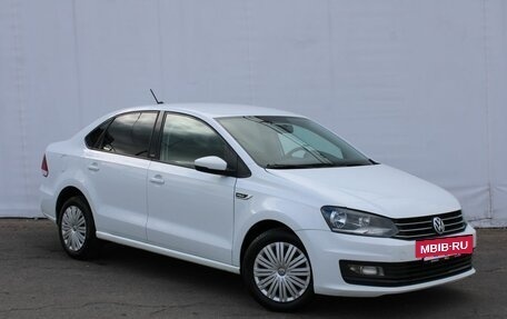 Volkswagen Polo VI (EU Market), 2017 год, 1 100 000 рублей, 4 фотография