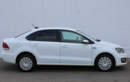 Volkswagen Polo VI (EU Market), 2017 год, 1 100 000 рублей, 9 фотография