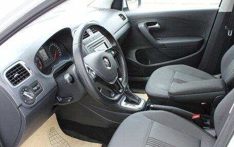 Volkswagen Polo VI (EU Market), 2017 год, 1 100 000 рублей, 15 фотография