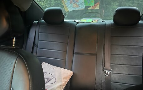 Hyundai Solaris II рестайлинг, 2011 год, 675 000 рублей, 4 фотография