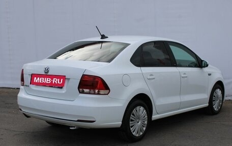 Volkswagen Polo VI (EU Market), 2017 год, 1 100 000 рублей, 8 фотография