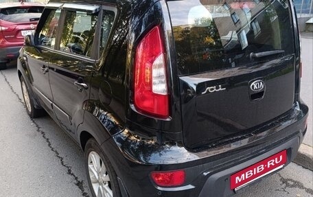 KIA Soul I рестайлинг, 2013 год, 820 000 рублей, 3 фотография