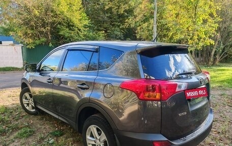 Toyota RAV4, 2013 год, 1 900 000 рублей, 6 фотография