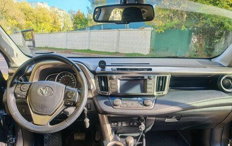 Toyota RAV4, 2013 год, 1 900 000 рублей, 12 фотография