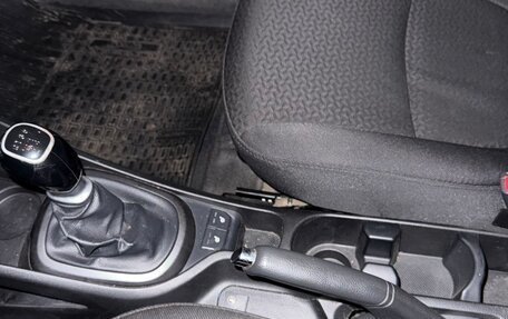 KIA Rio III рестайлинг, 2015 год, 340 000 рублей, 3 фотография