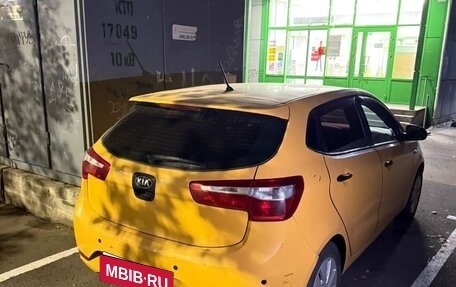 KIA Rio III рестайлинг, 2015 год, 340 000 рублей, 2 фотография