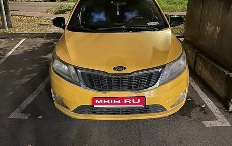 KIA Rio III рестайлинг, 2015 год, 340 000 рублей, 4 фотография