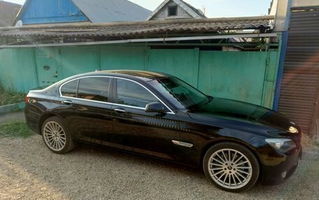 BMW 7 серия, 2010 год, 2 000 000 рублей, 2 фотография